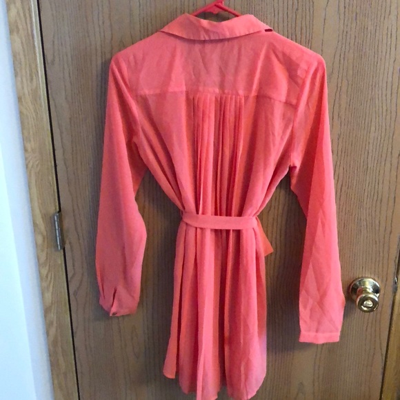 Tunic - Picture 2 of 3